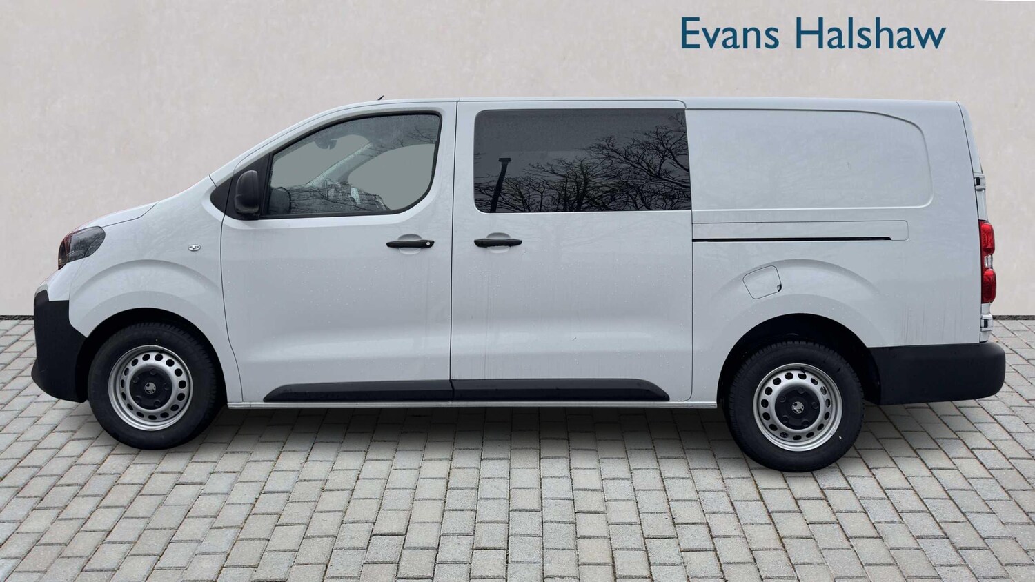 Used Vauxhall Vivaro 2025 for sale - 77859537: Photo 12