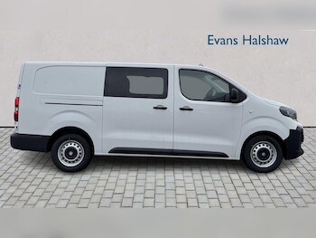 Used Vauxhall Vivaro 2025 for sale - 77859537: Photo