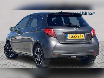 Used Toyota Yaris 2015 for sale - 78432648: Photo