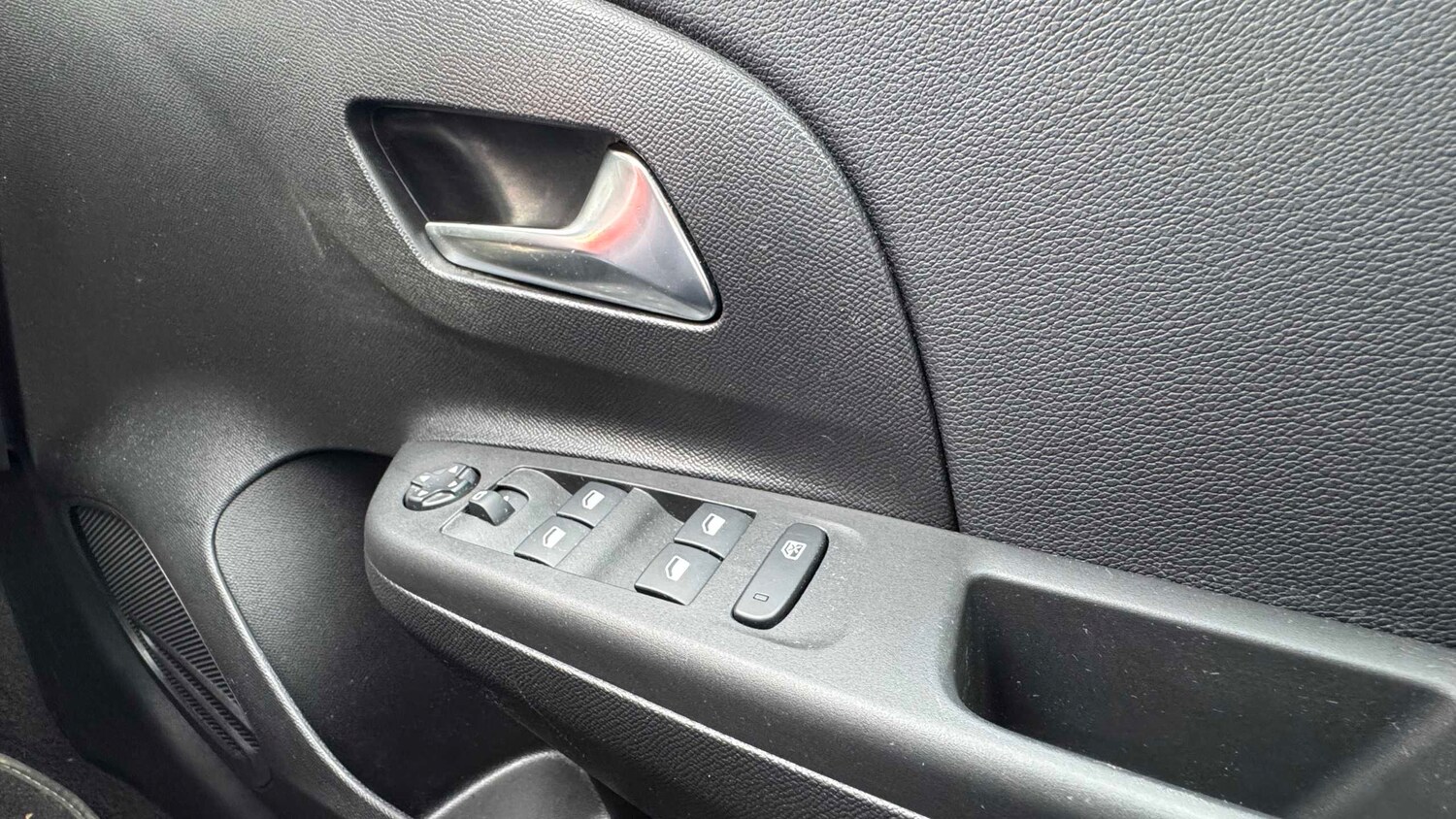 Used Vauxhall Corsa for sale - 77861874: Photo 17