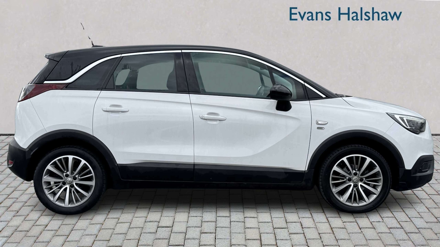 Used Vauxhall Crossland X for sale - 77857816: Photo 3