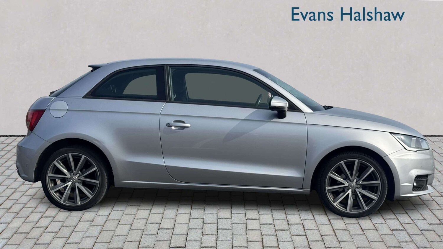 Used Audi A1 2017 for sale - 77979568: Photo 3