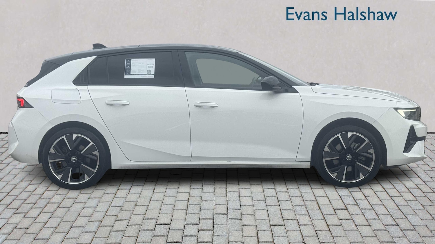 Used Vauxhall Astra for sale - 77862622: Photo 3