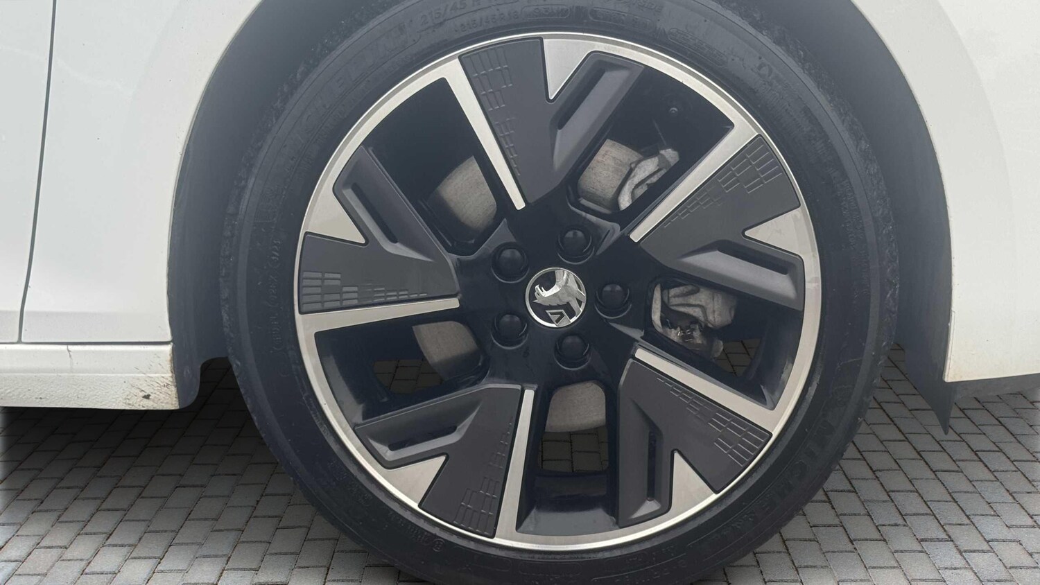 Used Vauxhall Astra for sale - 77862622: Photo 6