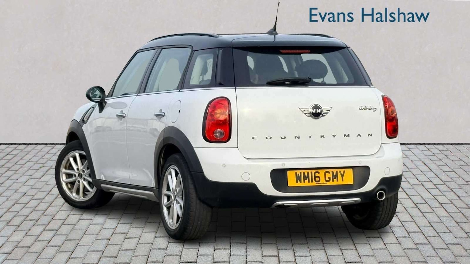 Used MINI Countryman 2016 for sale - 78024324: Photo 2