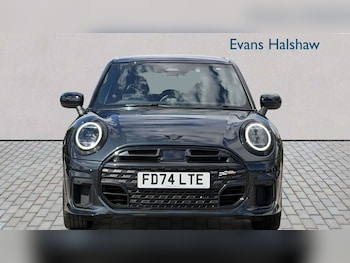 Used MINI Cooper 2024 for sale - 79390801: Photo