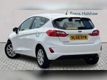 Used Ford Fiesta 2018 for sale - 79579372: Photo