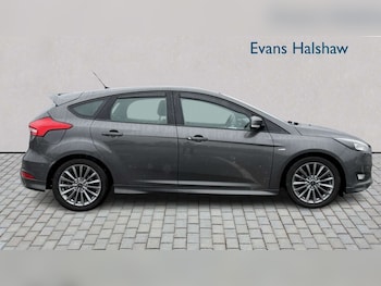 Used Ford Focus 2017 for sale - 78967551: Photo