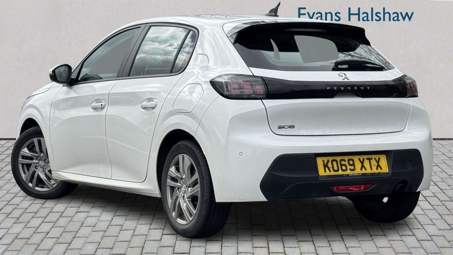 Used Peugeot 208 2020 for sale - 78060168: Photo 2
