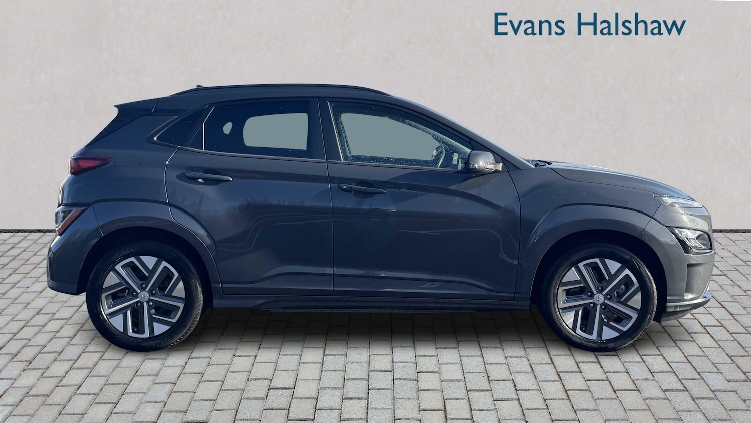 Used Hyundai KONA 2023 for sale - 77913802: Photo 3