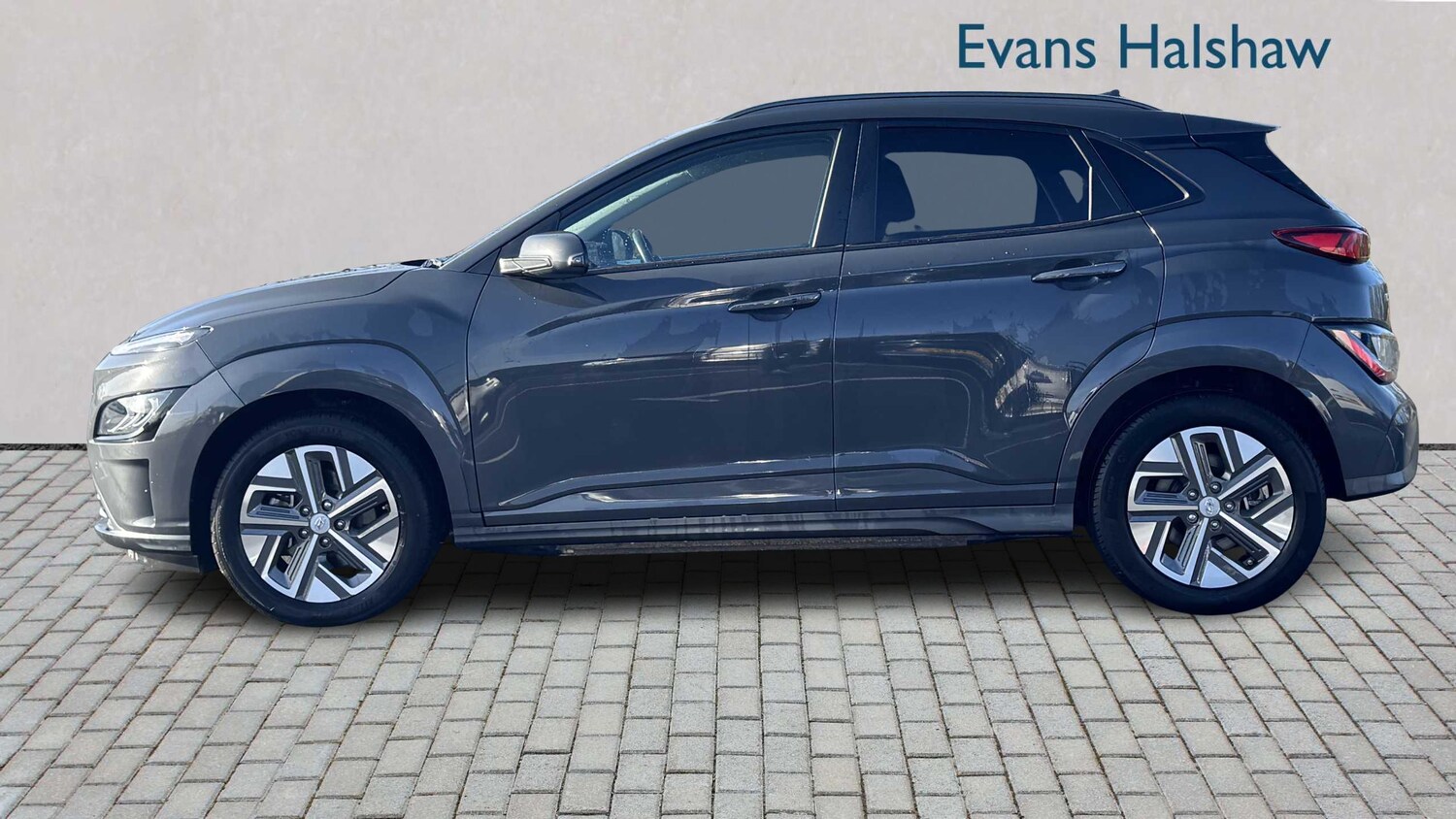 Used Hyundai KONA 2023 for sale - 77913802: Photo 8