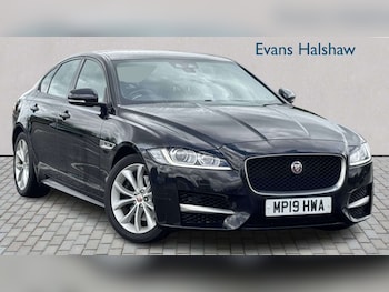 Used Jaguar XF 2019 for sale - 78625631: Photo