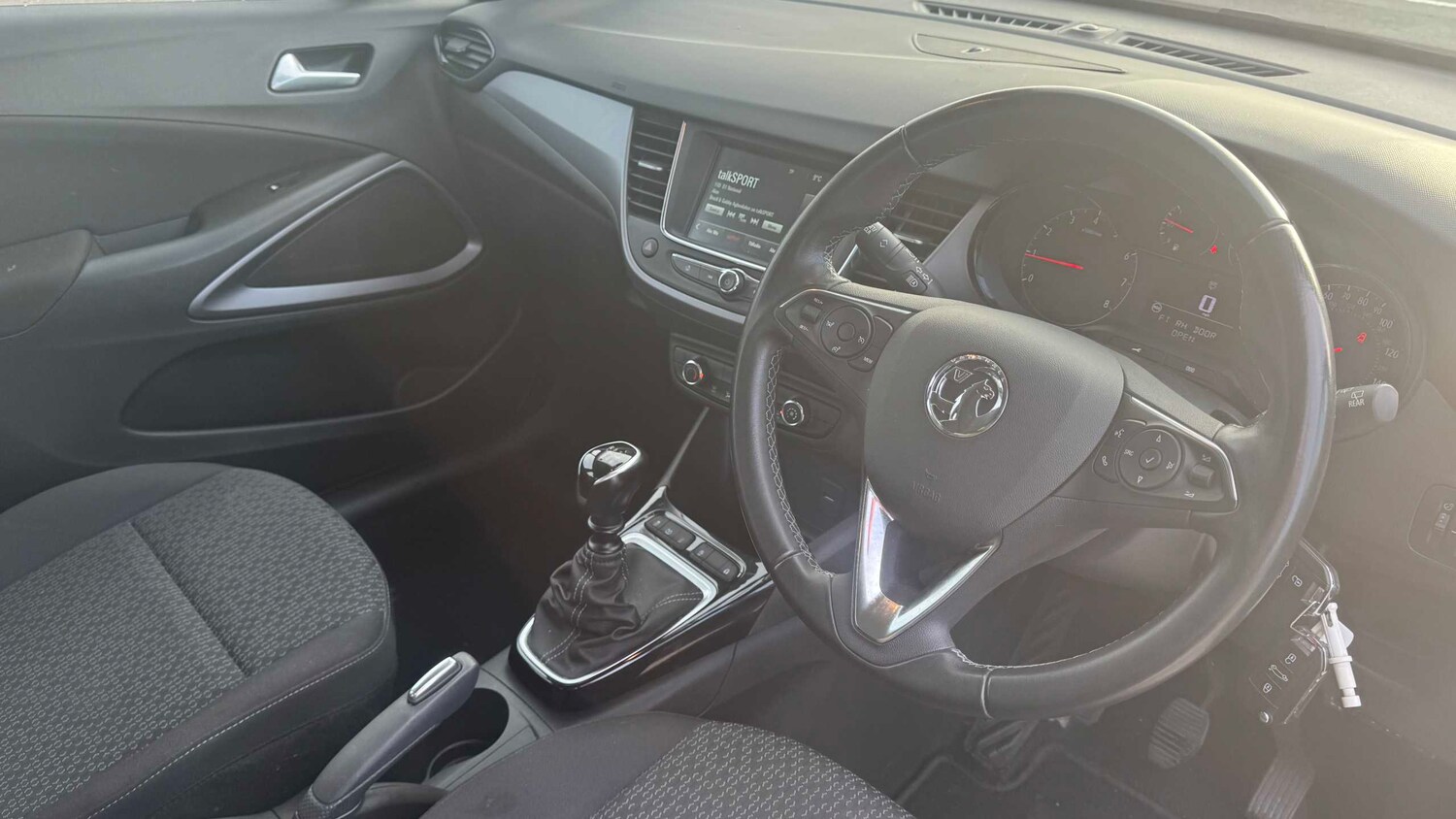 Used Vauxhall Crossland for sale - 77859094: Photo 6