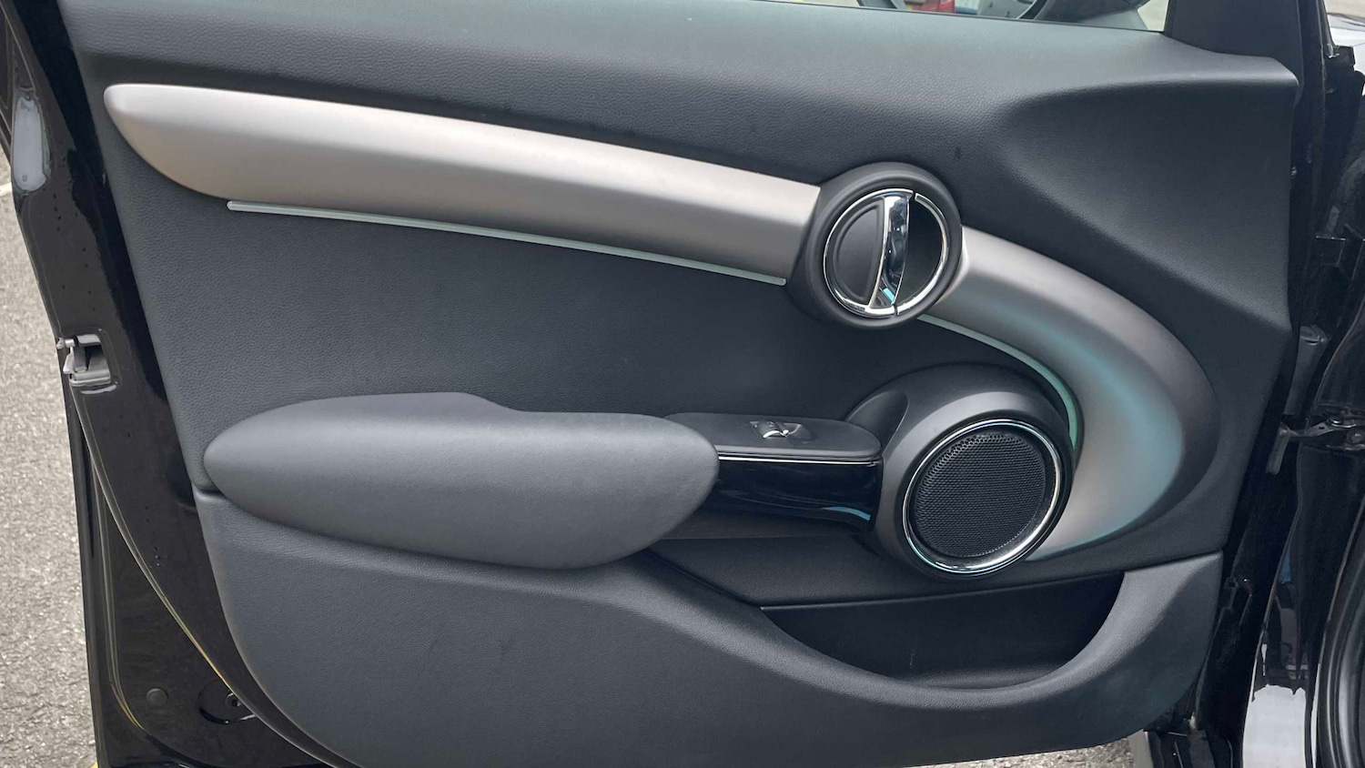 Used MINI Hatch 2019 for sale - 77943180: Photo 23