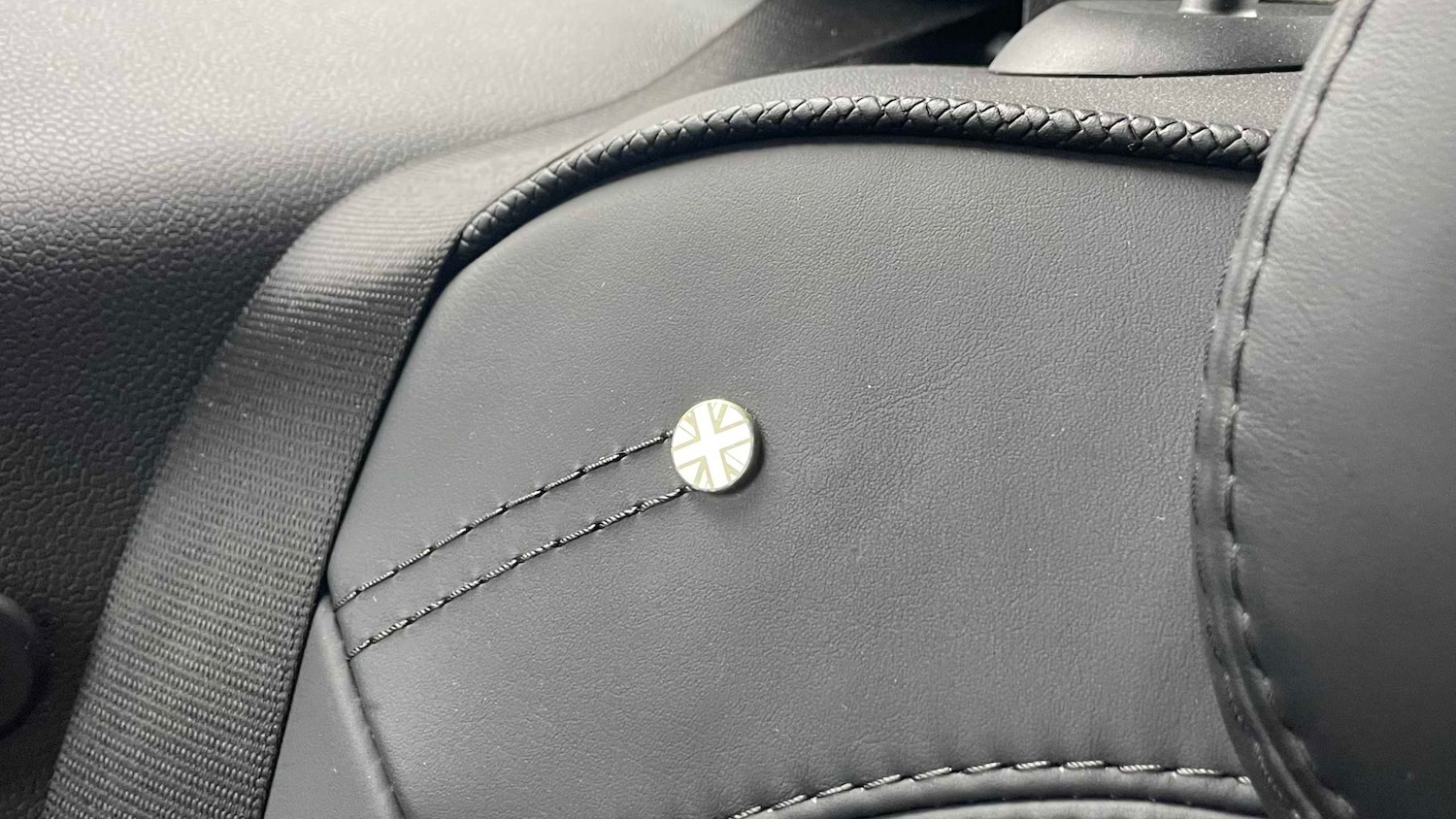 Used MINI Hatch 2019 for sale - 77943180: Photo 31