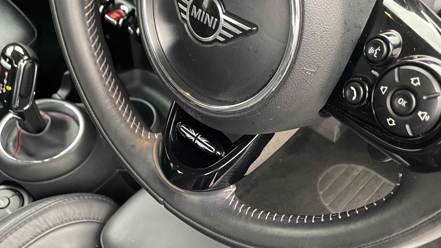 Used MINI Hatch 2019 for sale - 77943180: Photo 34