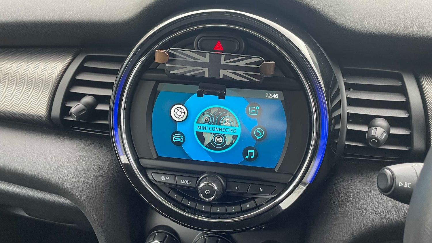 Used MINI Hatch 2019 for sale - 77943180: Photo 35