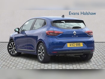 Used Renault Clio 2023 for sale - 79109424: Photo