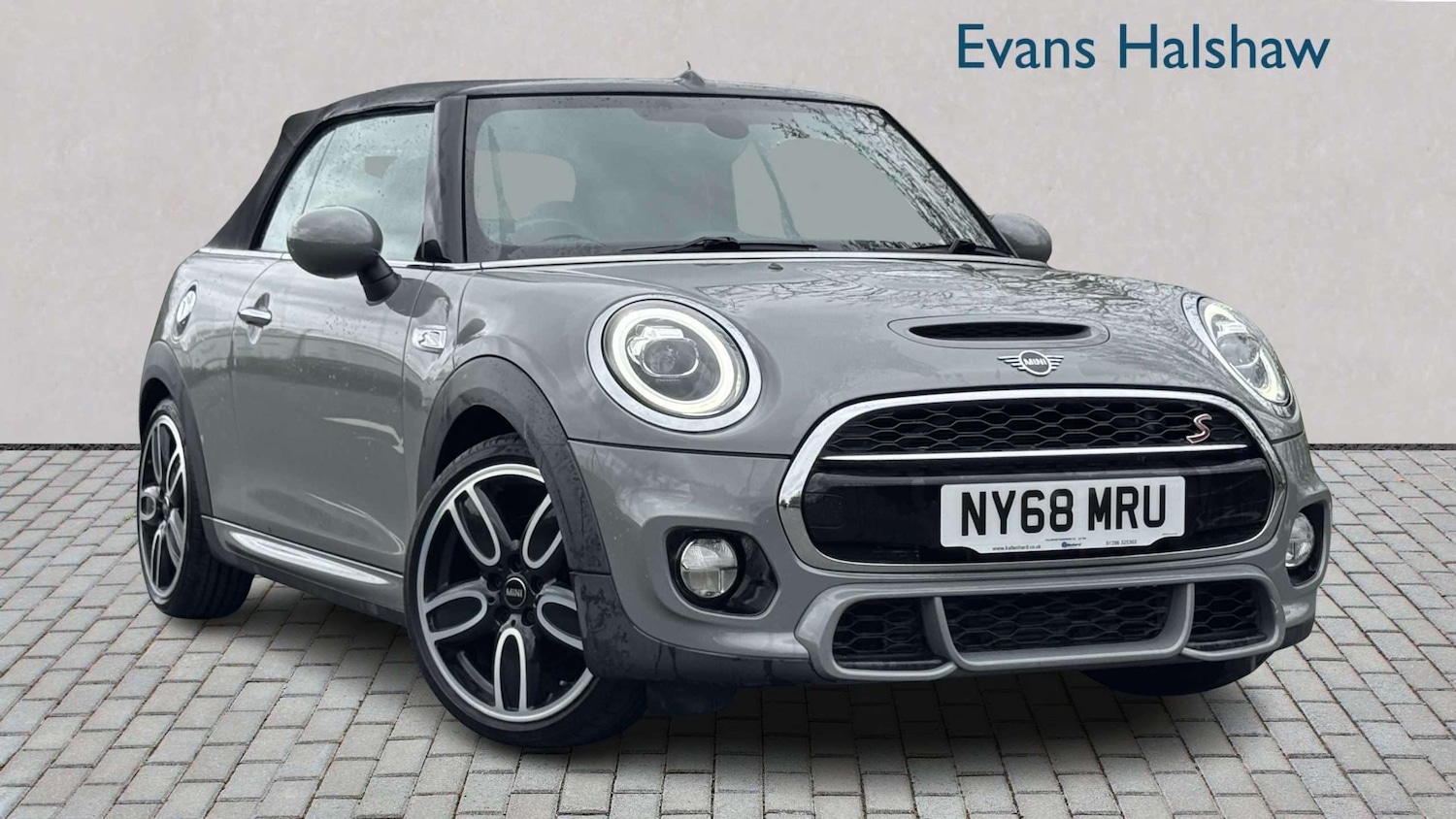 Used MINI Convertible 2018 for sale - 78010018: Photo 1