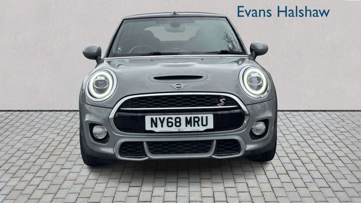 Used MINI Convertible 2018 for sale - 78010018: Photo 4