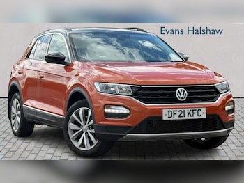 Used Volkswagen T-Roc 2021 for sale - 78625174: Photo