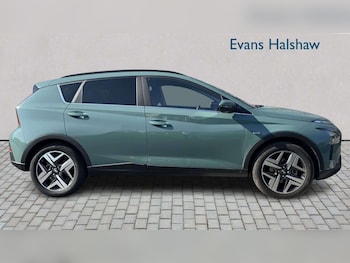 Used Hyundai BAYON 2023 for sale - 78385792: Photo