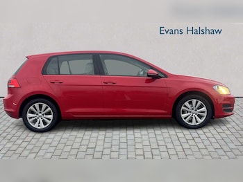 Used Volkswagen Golf 2013 for sale - 77859750: Photo
