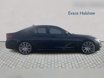 Used BMW 5 Series 2018 for sale - 77859749: Photo