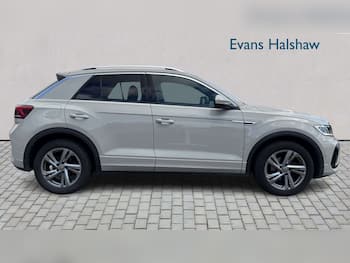 Used Volkswagen T-Roc 2024 for sale - 79689620: Photo