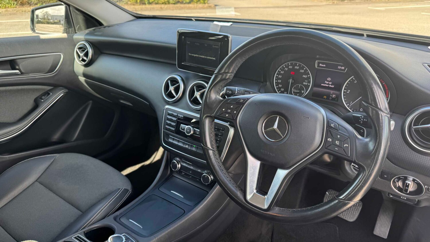 Used Mercedes-Benz A-Class 2015 for sale - 77894392: Photo 13