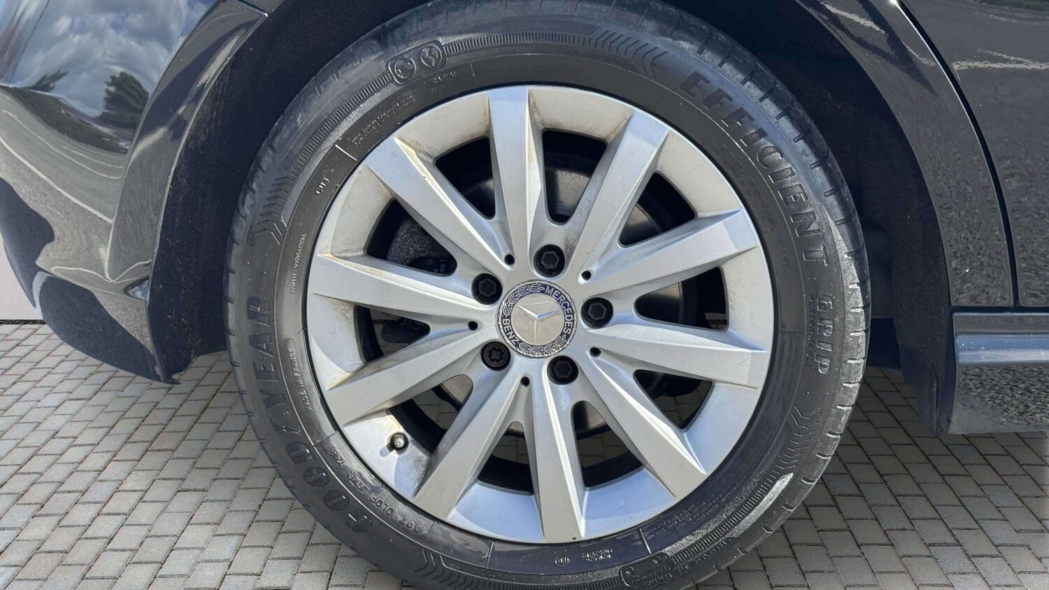 Used Mercedes-Benz A-Class 2015 for sale - 77894392: Photo 6