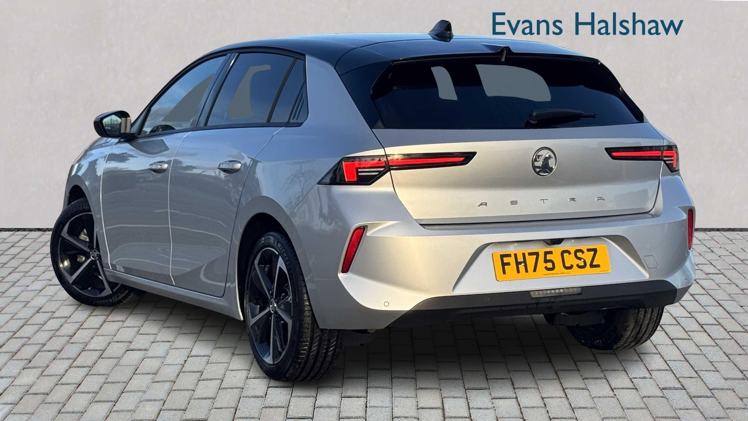 Used Vauxhall Astra 2025 for sale - 77859227: Photo 2