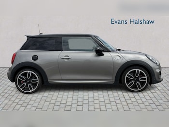 Used MINI Hatch 2018 for sale - 78604056: Photo