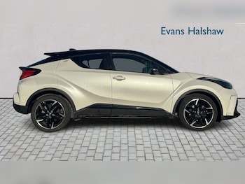 Used Toyota C-HR 2023 for sale - 77943226: Photo