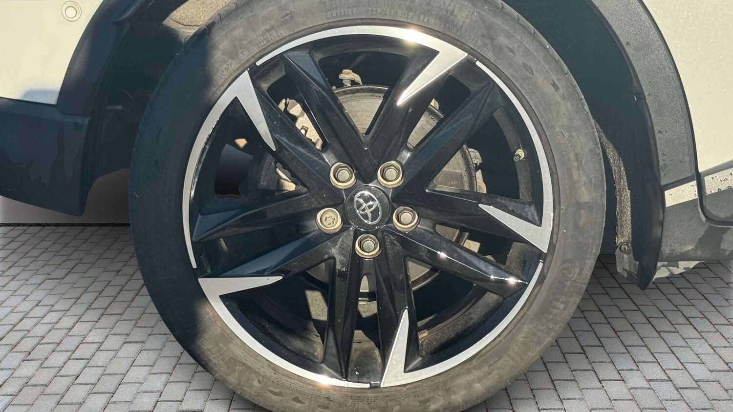 Used Toyota C-HR 2023 for sale - 77943226: Photo 6