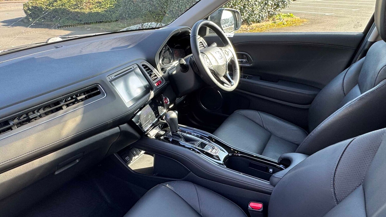 Used Honda HR-V for sale - 77856896: Photo 10