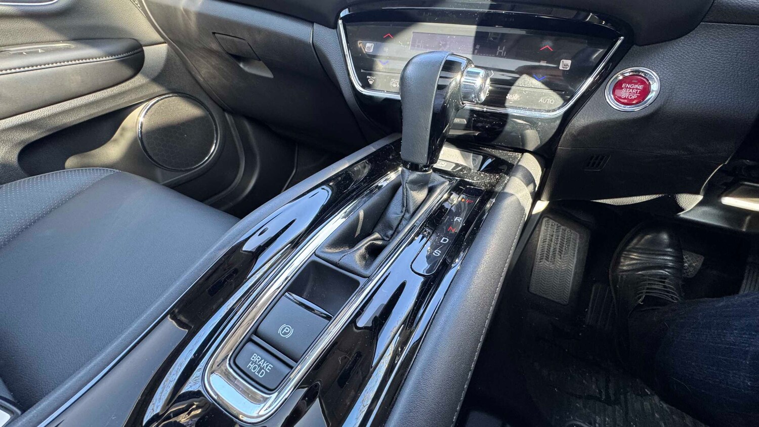 Used Honda HR-V for sale - 77856896: Photo 14