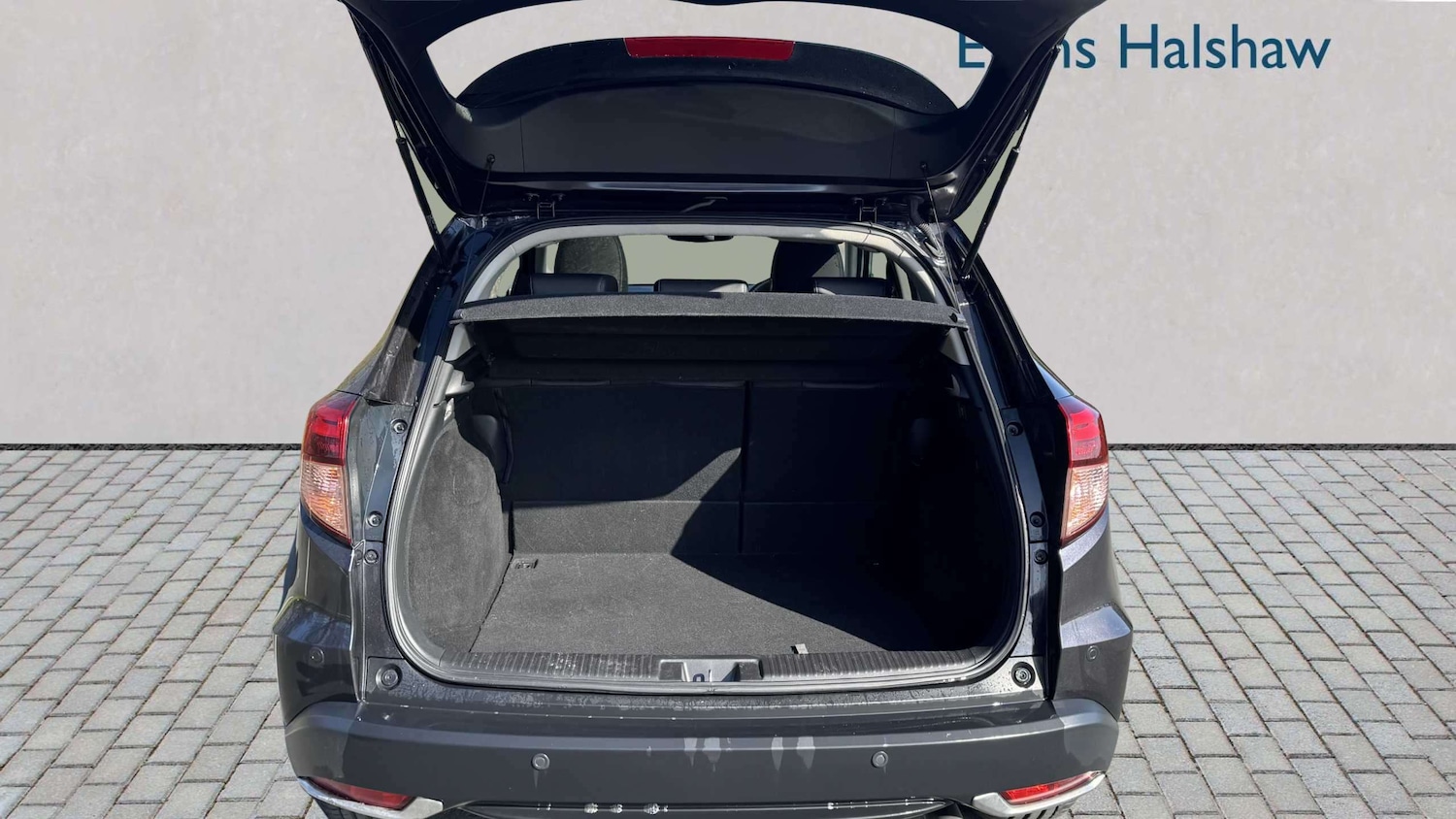 Used Honda HR-V for sale - 77856896: Photo 5