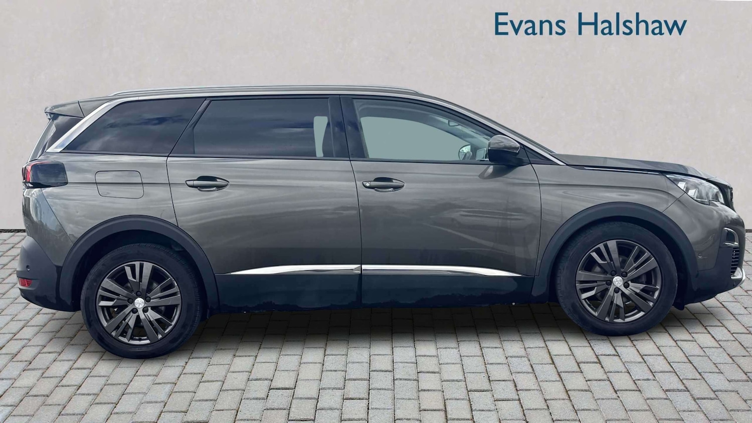 Used Peugeot 5008 2020 for sale - 77899243: Photo 2