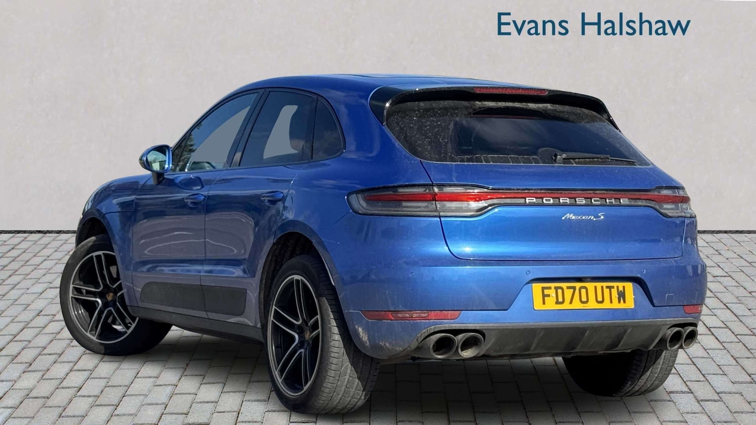 Used Porsche Macan for sale - 77894391: Photo 2