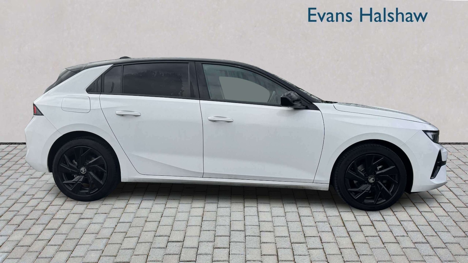 Used Vauxhall Astra 2023 for sale - 78024059: Photo 3