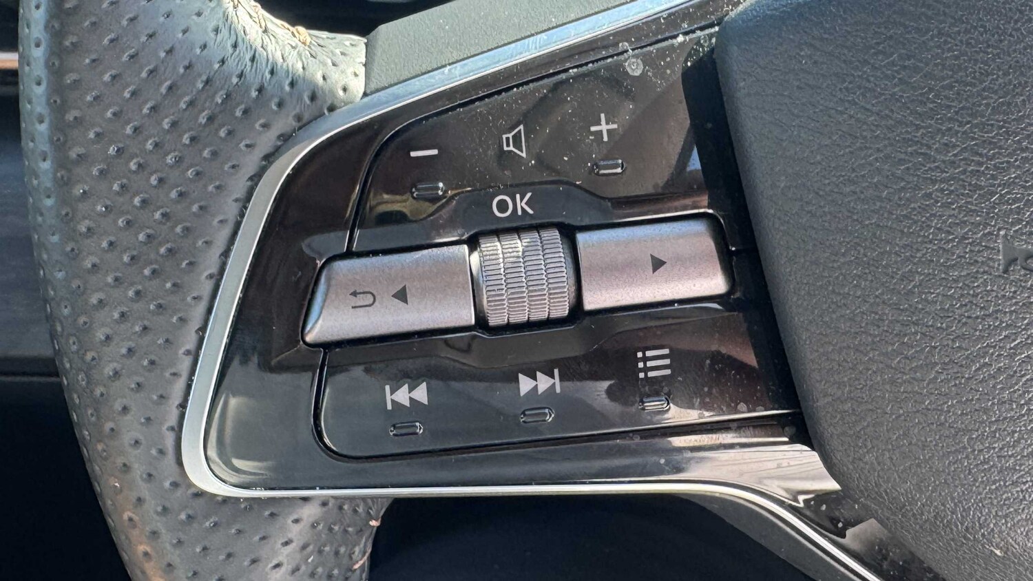 Used Nissan ARIYA for sale - 77861919: Photo 22