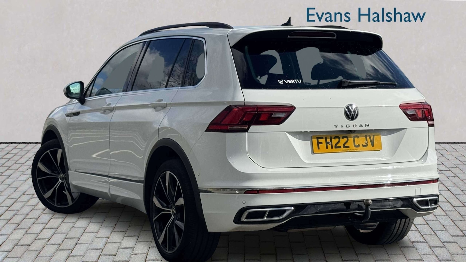 Used Volkswagen Tiguan for sale - 77862110: Photo 2