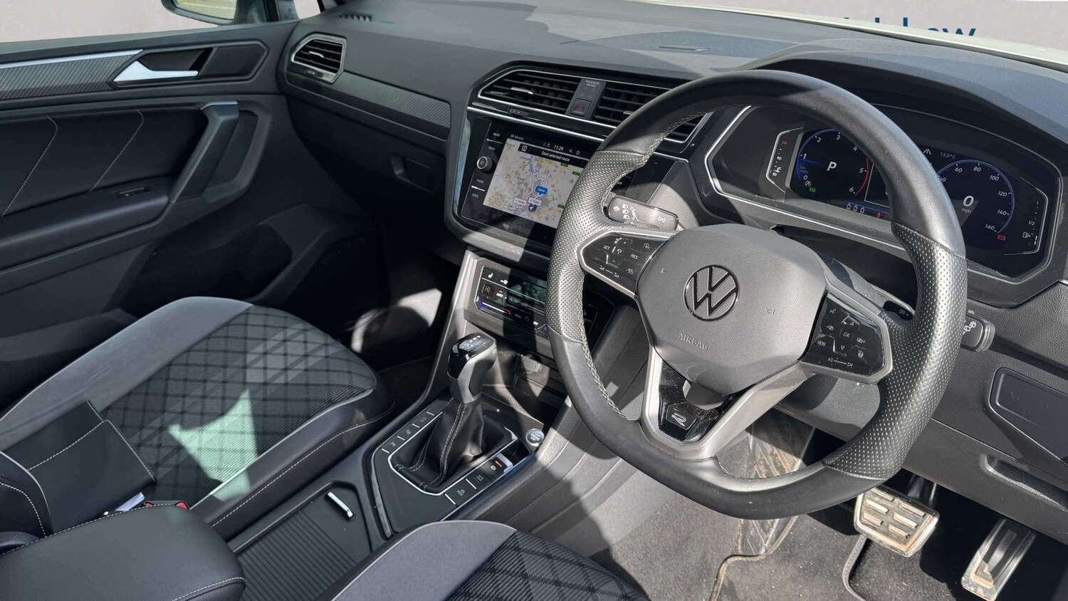 Used Volkswagen Tiguan for sale - 77862110: Photo 7