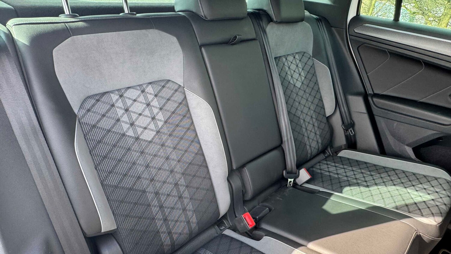 Used Volkswagen Tiguan for sale - 77862110: Photo 8