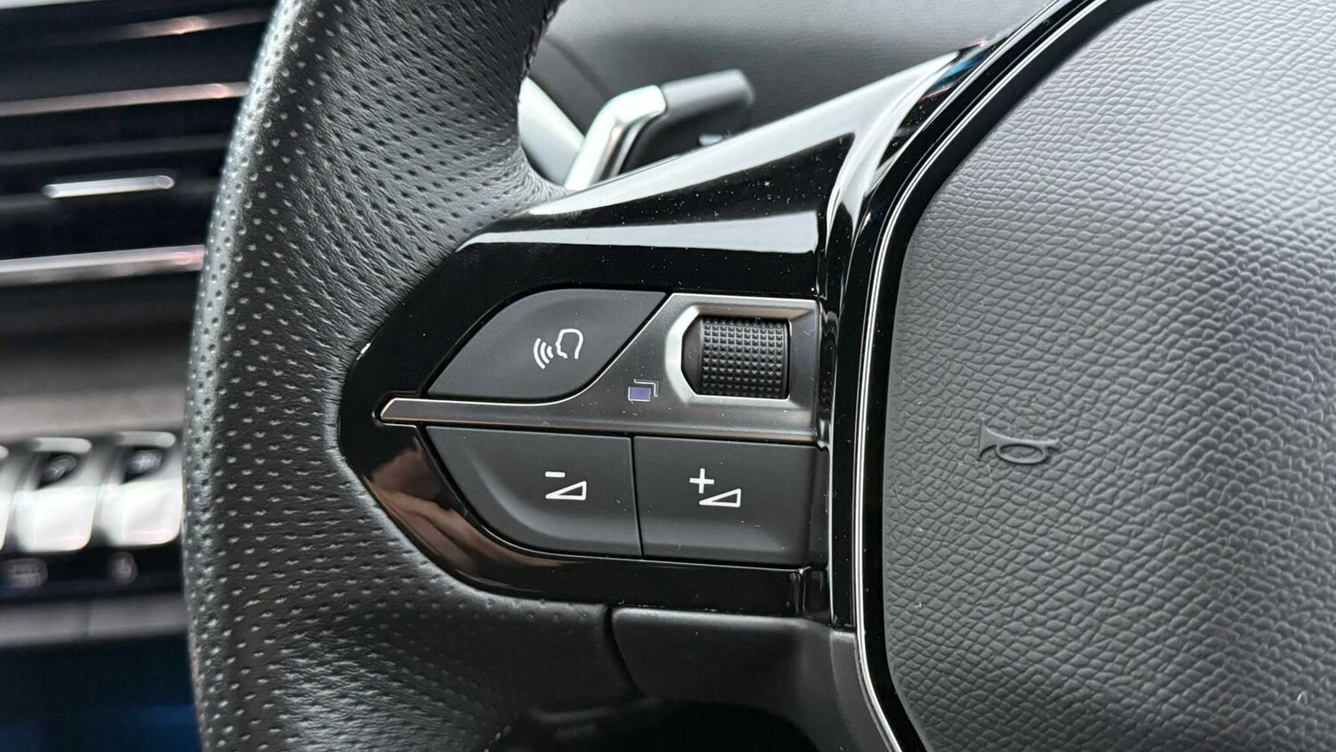 Used Peugeot 3008 2021 for sale - 77859492: Photo 13