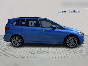 Used BMW 2 Series 2017 for sale - 79624514: Photo