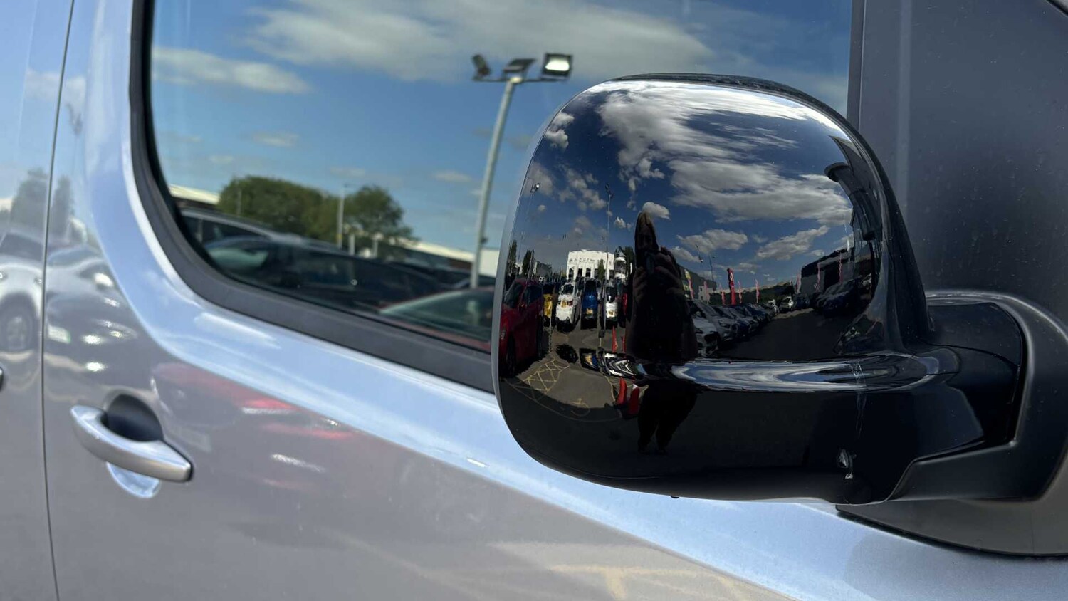 Used Vauxhall Vivaro 2024 for sale - 77861138: Photo 11