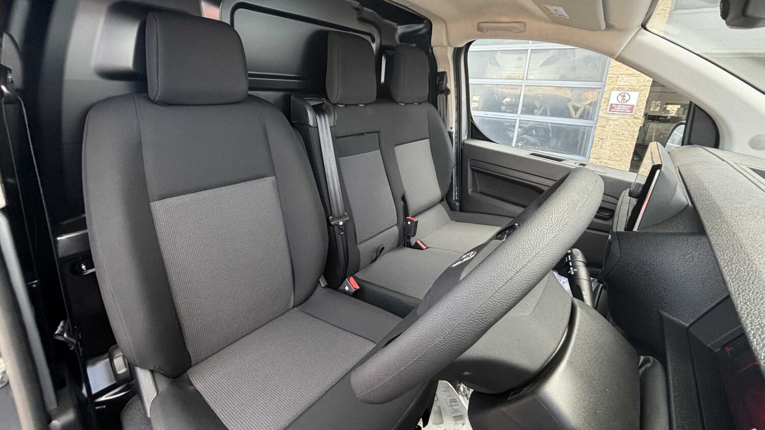 Used Vauxhall Vivaro 2024 for sale - 77861138: Photo 17