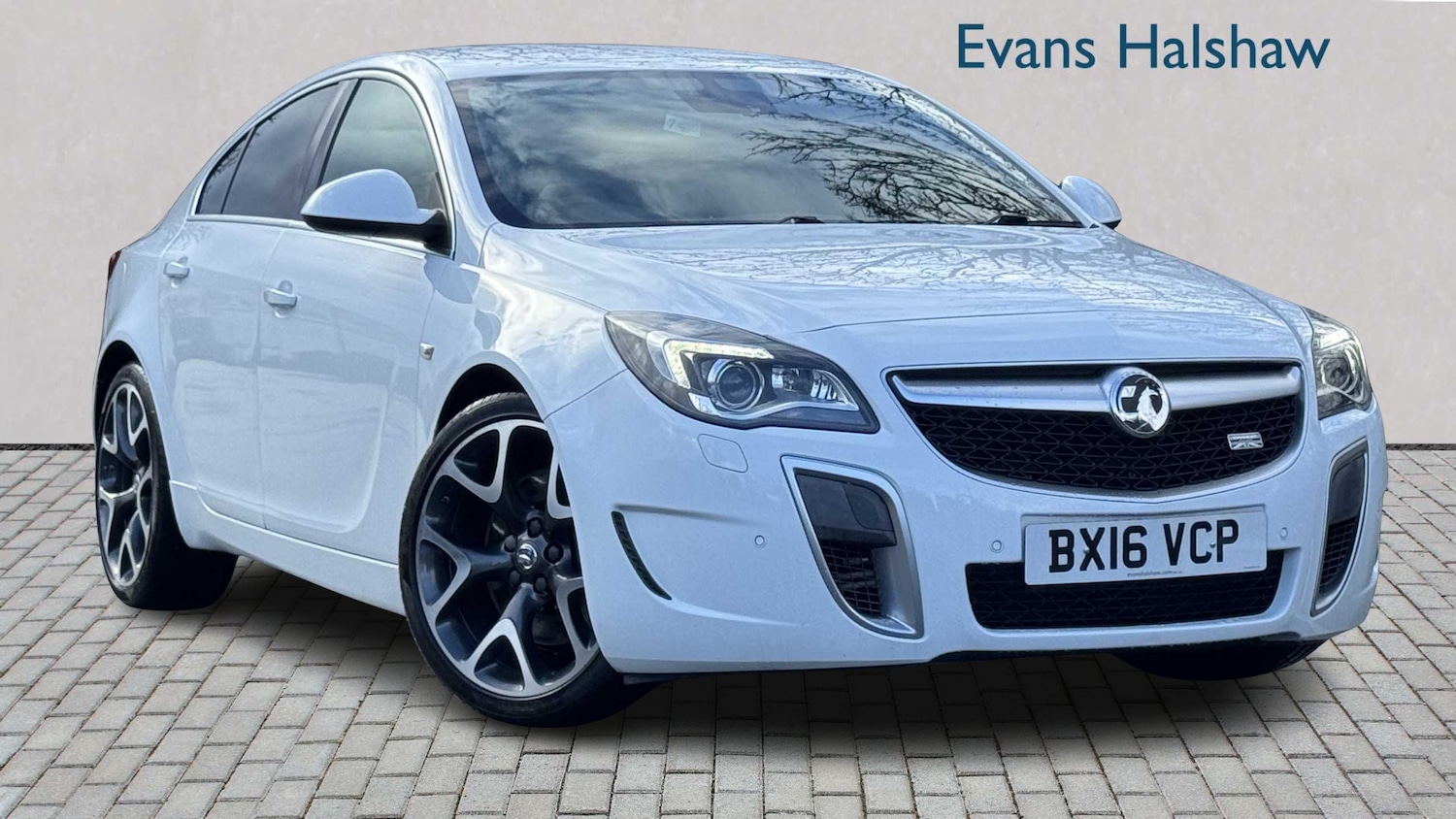 Used Vauxhall Insignia 2016 for sale - 78149175: Photo 1